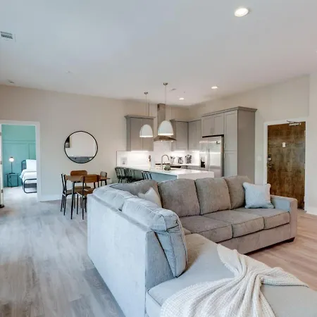 Prime West End 2br W, Sauna And Balcony Near Vandy! Nashville