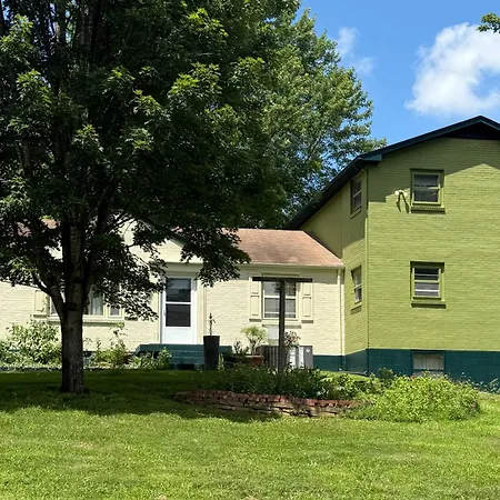 6 Mi To Downtown: 70s-themed In Nashville! Holiday home Nashville