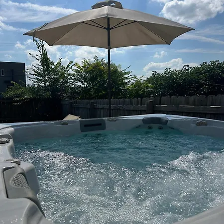 Holiday home Luxe Pool Hot Tub & Game Downtown Nashville