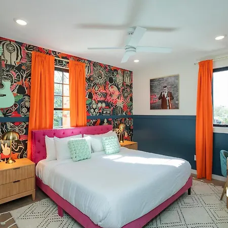 Giddy Up Rooftop Hot Tub, 4 King Suites, Near Dt * Nashville