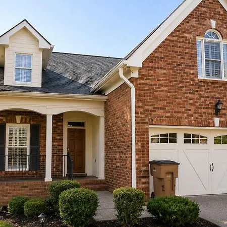 Charming Sylvan Park Relax & Holiday home *