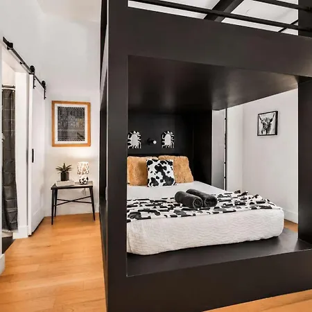 Haven Luxury Skyline Views *