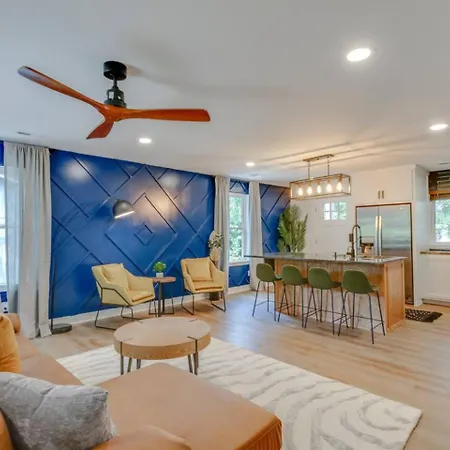 Nashoasis 10 Min To Dt, Gameroom, Huge Yard Holiday home Nashville