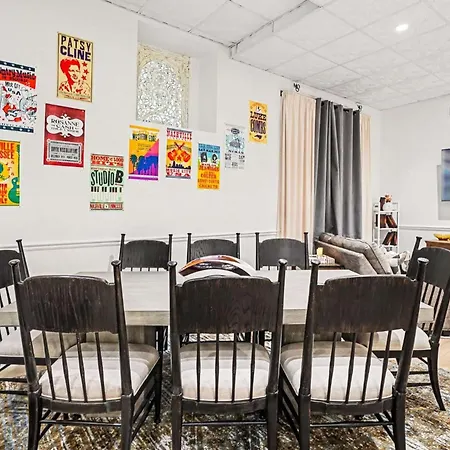 Music Alley - Walk To Broadway & Printers Alley Holiday home *