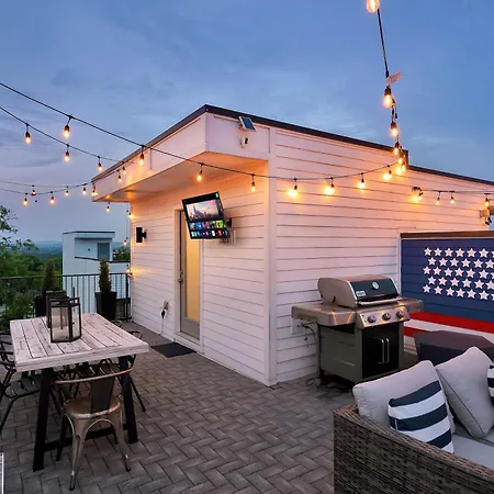 Ultimate Rooftop Double Games Bbq Skyline Views Holiday home Nashville