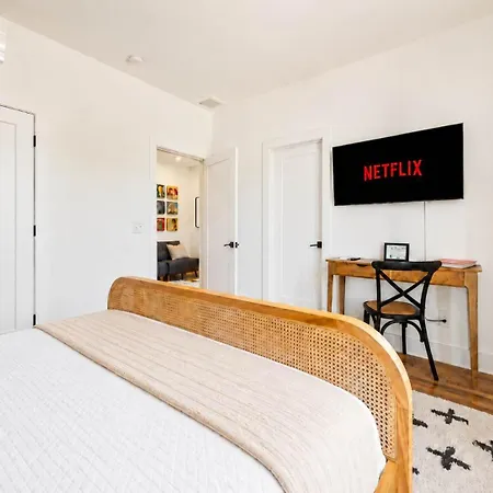 Townhouse With Rooftop & Modern Comfort * Nashville