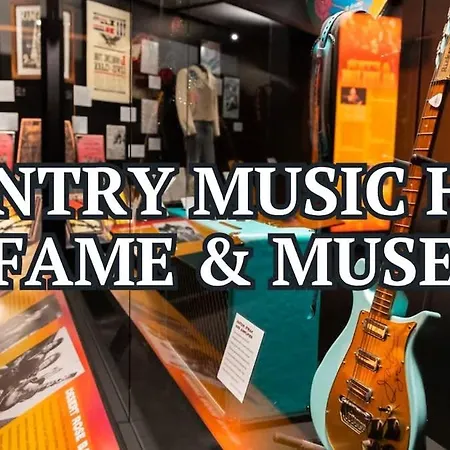 Holiday home Music Alley - Walk To Broadway & Printers Alley Nashville