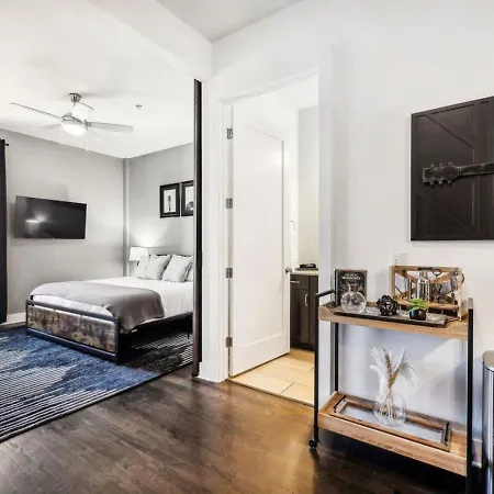 Legends Loft Modern Near Vandy On West End