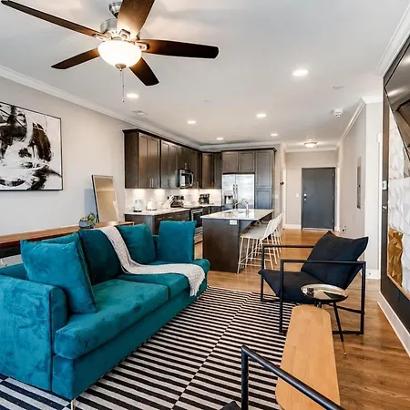 Nations Sky Retreat 2br Private Rooftop Views * Nashville