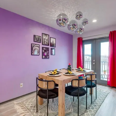 Apartment Chic Retreat, River Views And Vip Vibes *