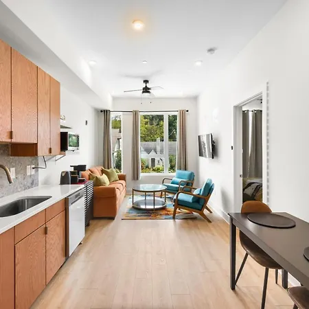 East Cozy Retreat Apartment *