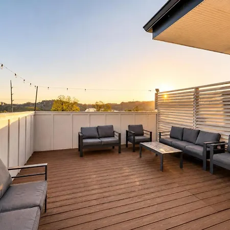 Nations Sky Retreat 2br Private Rooftop Views * Nashville