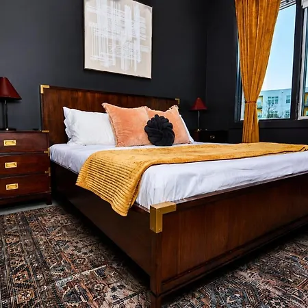 Nashvilles Wildwest Getaway Apartment