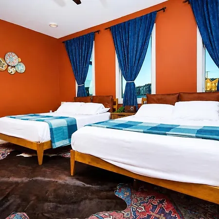 Nashvilles Wildwest Getaway Apartment *