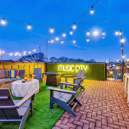 Skyline Views With Double Rooftop Deck & Game *
