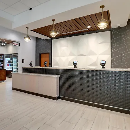 Drury Plaza Southeast Century Farms 3*