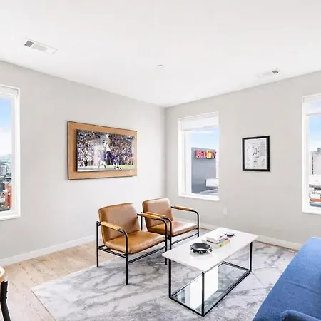Holiday home Pianissimo-2 Units-rooftop Pool-gym-on Music Row Nashville