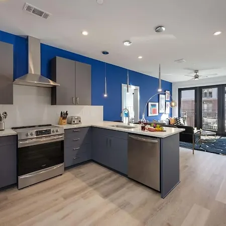 Holiday home Musica - 3 Units - Pool & Gym - Heart Of Midtown