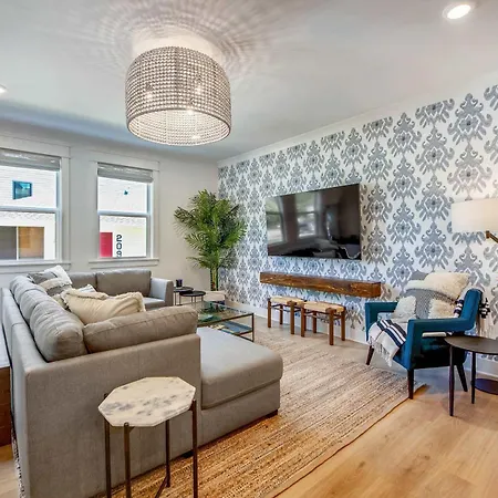 Holiday home Two Beautiful Luxury Renovations Near Downtown Nashville
