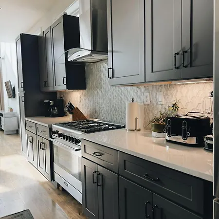 Fox N Fern - Rooftop Oasis With Fireplace - 4br - Berry Hill, 12 South, The Gulch, Belmont Nashville