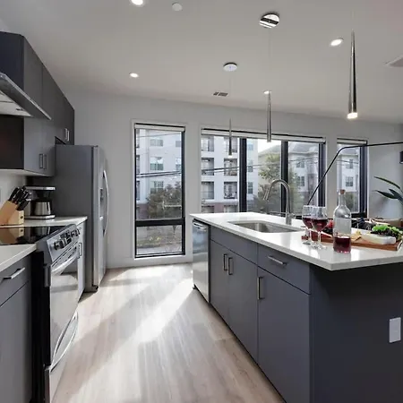 Musica - 3 Units - Pool & Gym - Heart Of Midtown *
