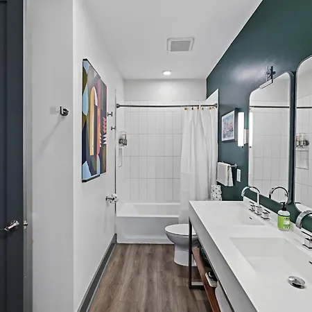 Holiday home Modern For 6 With Rooftop & Gym Near Dt *