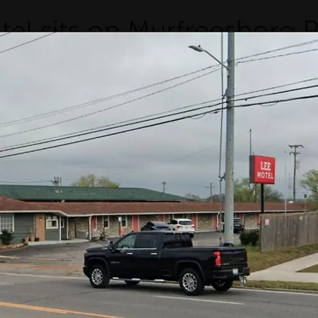 Lee Motel