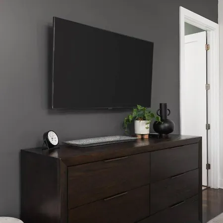 With Garage Parking - By Vanderbilt And Only 2 Miles To Downtown *