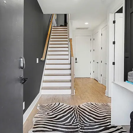 Rooftop Rendezvous - Sleeps 12 Rooftop Near Dt *