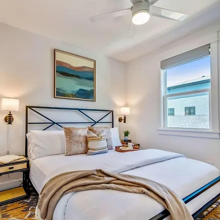 Beautiful Luxury Renovation 5 Minutes To Downtown Nashville
