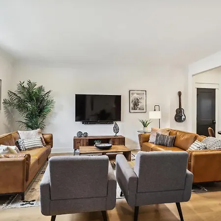 Modern Two Townhomes Close To Downtown * Nashville