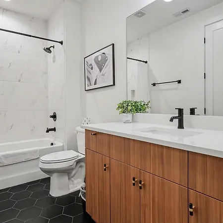 Rooftop Rendezvous - Sleeps 12 Rooftop Near Dt * Nashville