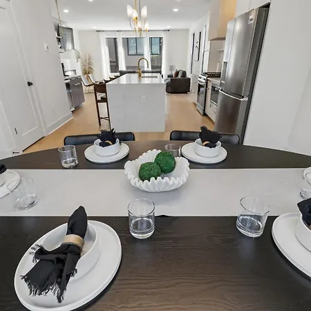 Holiday home Luxury Townhouse With Exclusive Rooftop Hot Tub Nashville