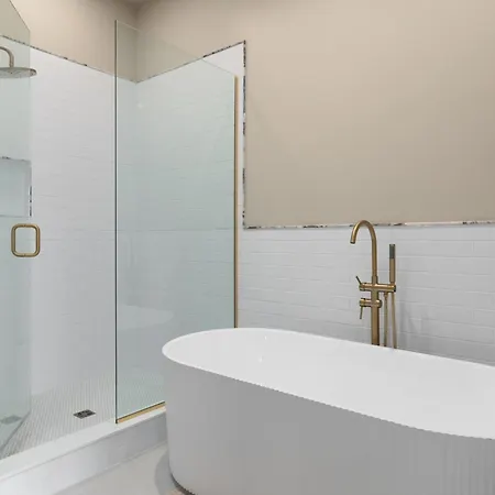 Holiday home 12 South With Rooftop Sauna And Wet Bar With 2 Car Garage *