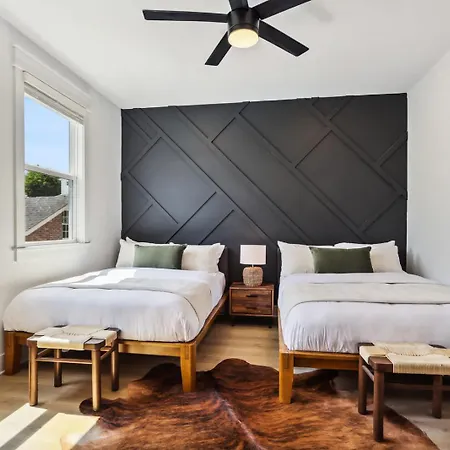 Two Beautiful Luxury Renovations Near Downtown *