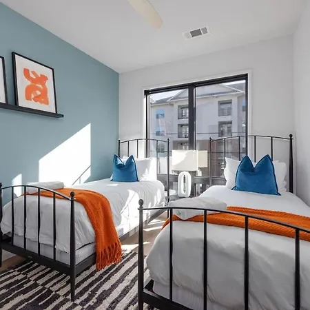 Musica - 3 Units - Pool & Gym - Heart Of Midtown Holiday home