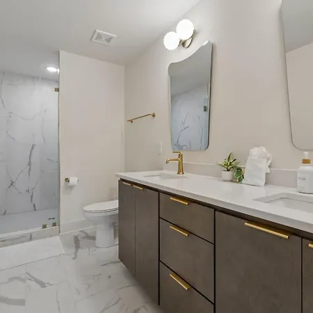 Holiday home Luxury Townhouse With Exclusive Rooftop Hot Tub Nashville