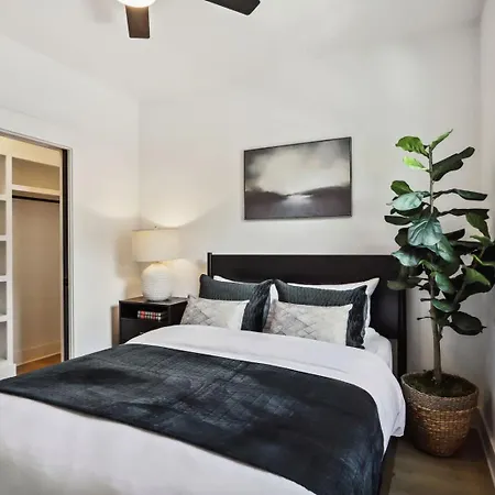 Holiday home Two Beautiful Luxury Renovations Near Downtown Nashville