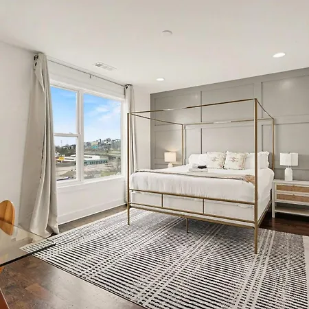 2 Modern Townhomes W Rooftop Views Near Broadway * Nashville