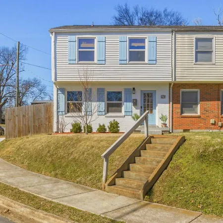 Amazing Backyard Only 2 Miles To Downtown With Sauna And Firepit Holiday home Nashville