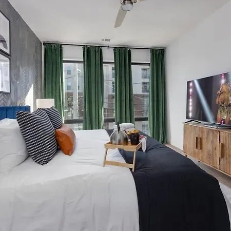 Musica - 3 Units - Pool & Gym - Heart Of Midtown Holiday home