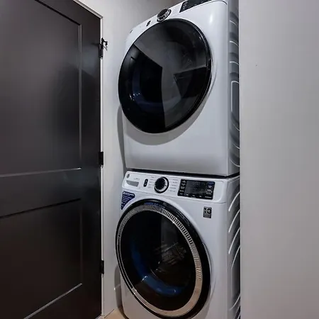 Musica - 3 Units - Pool & Gym - Heart Of Midtown Nashville