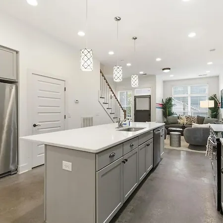 Modern 3br With Rooftop - 10 Min To Broadway Apartment Nashville