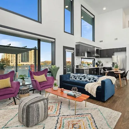 New Walk To Gulch - Private Penthouse Pool & Deck Views *