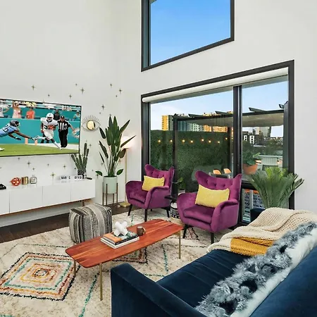 New Walk To Gulch - Private Penthouse Pool & Deck Views Apartment *