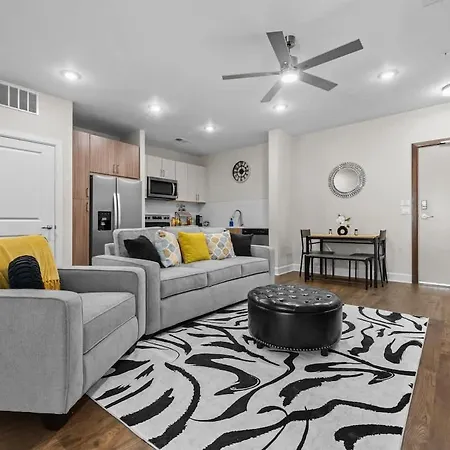 Stylish 1br Walk To The Gulch & Broadway