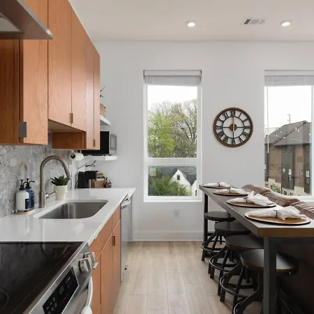 3 Miles To Downtown With Free Parking And Walk To Coffee * Nashville
