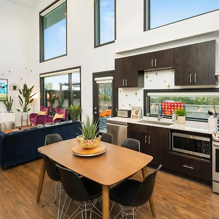 New Walk To Gulch - Private Penthouse Pool & Deck Views Apartment