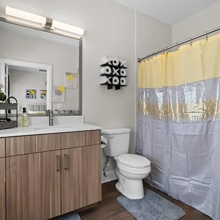 Stylish 1br Walk To The Gulch & Broadway Apartment Nashville