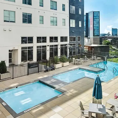 Stylish 1br Walk To The Gulch & Broadway *